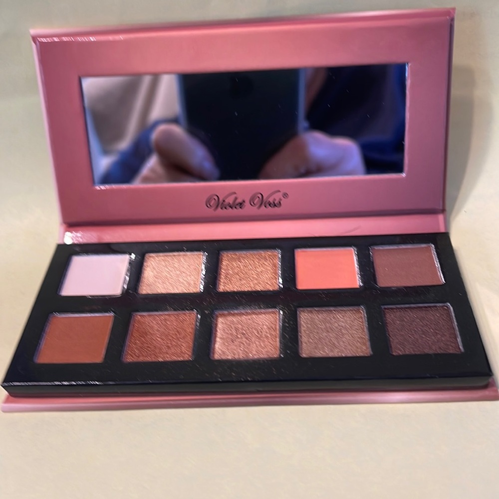 Crème Brulee Eyeshadow Palette